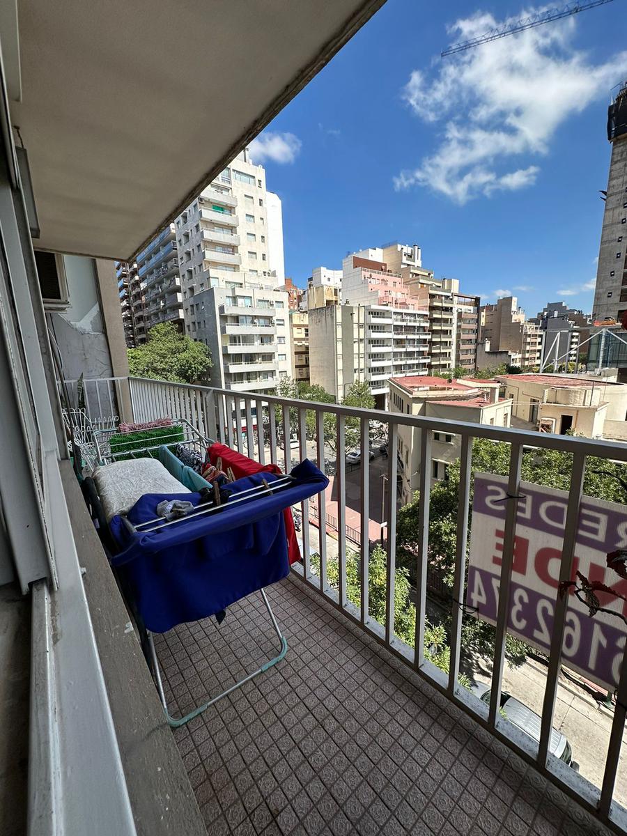 Nueva Cordoba - Oportunidad - 2 dorm. con balcon