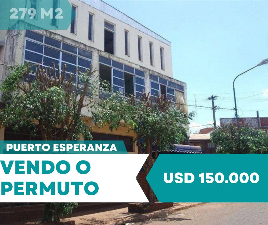 Se vende Edificio con terreno en Puerto Esperanza