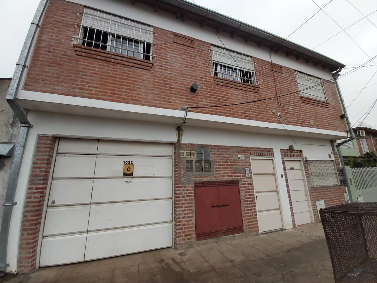 En Alquiler! ULTIMO Departamento Disponible en Complejo en Moreno Lado Norte  Sobre calle Alsina e/ Paraguay y Ecuador