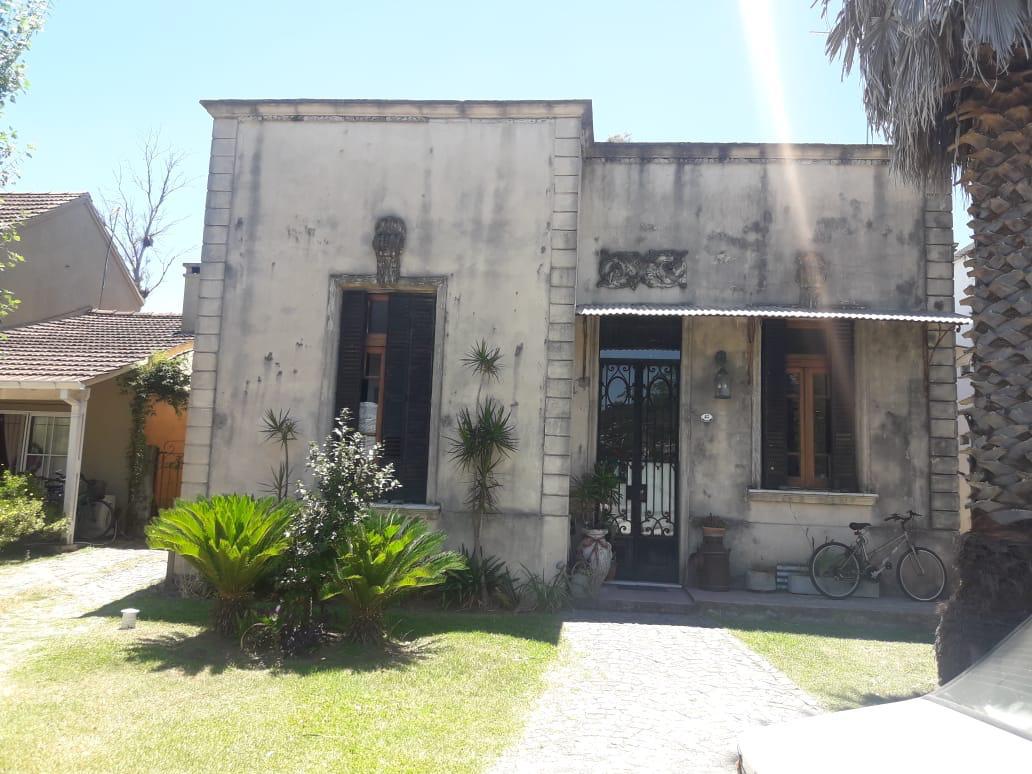 Casa estilo Colonial en La Candelaria Ingeniero Maschwitz Escobar