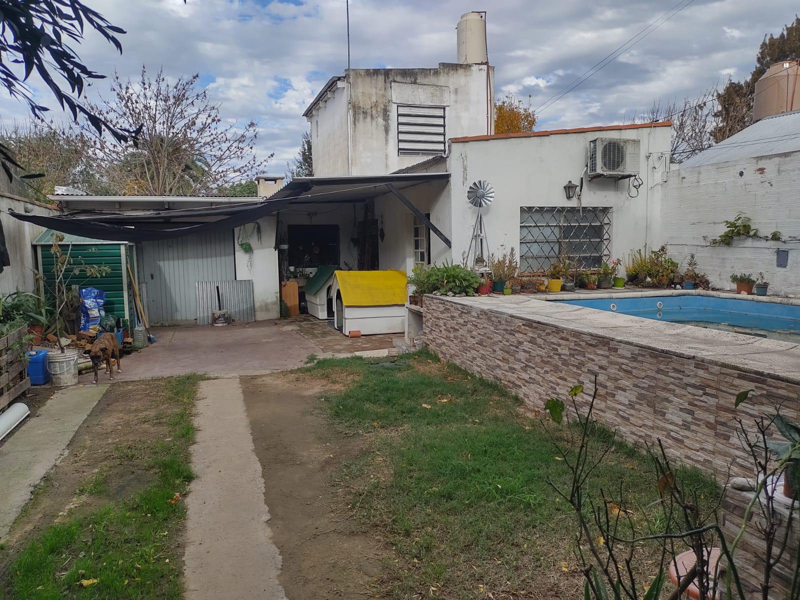 Casa en venta - 2 Dormitorios 1 Baño - 200Mts2 - Punta Lara, Ensenada