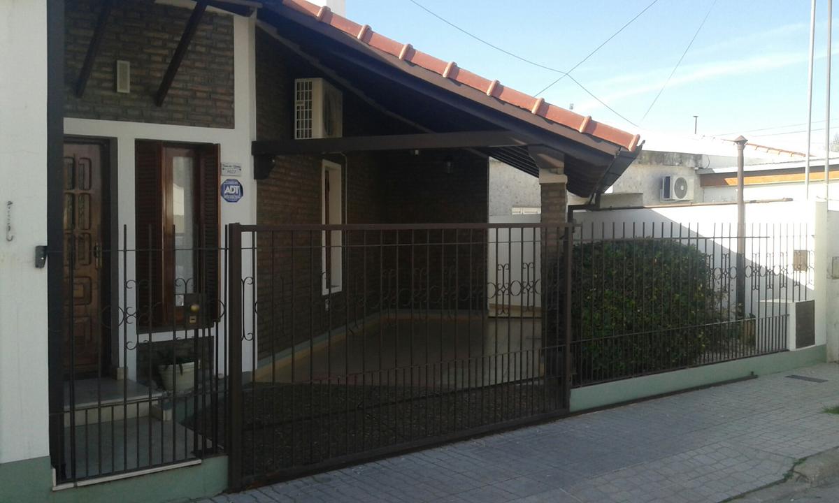 Casa - Barrio Juan de Garay