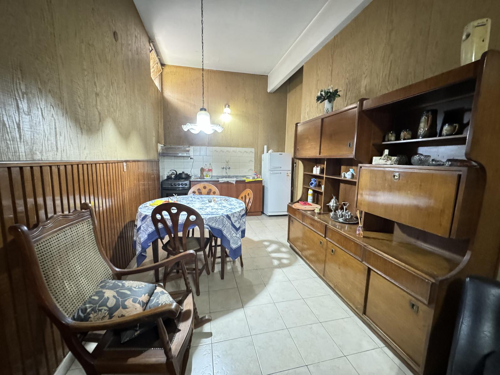 Casa interna de tres dormitorios -  Rosario, Barrio Luis Agote