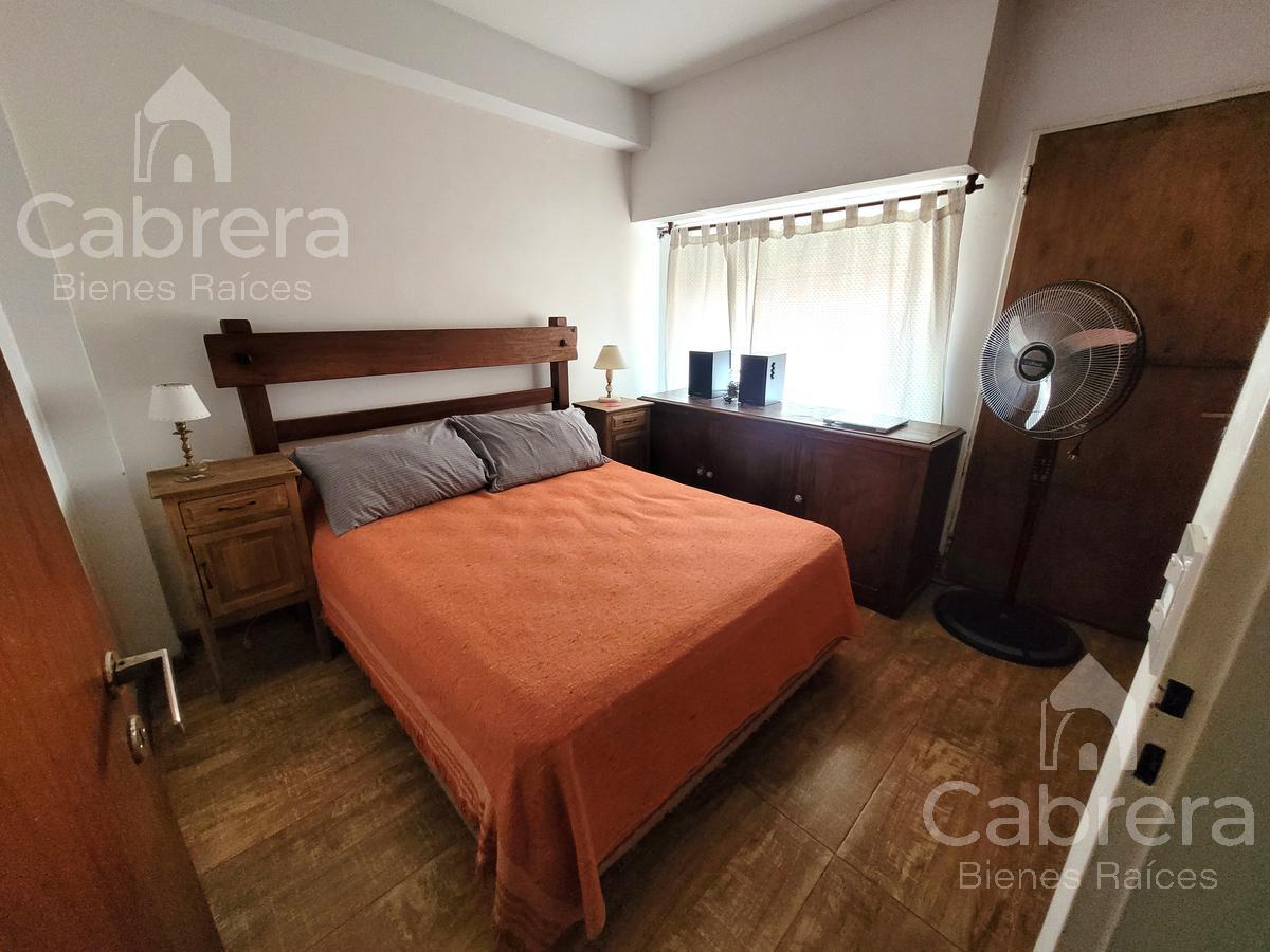 Venta departamento 1 dormitorio con cochera, La Plata.